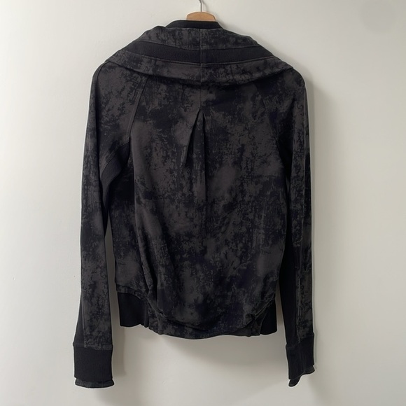 NWOT Lululemon To Class Jacket Sea Bed Black Deep Coal / Black size 4 - Picture 13 of 14